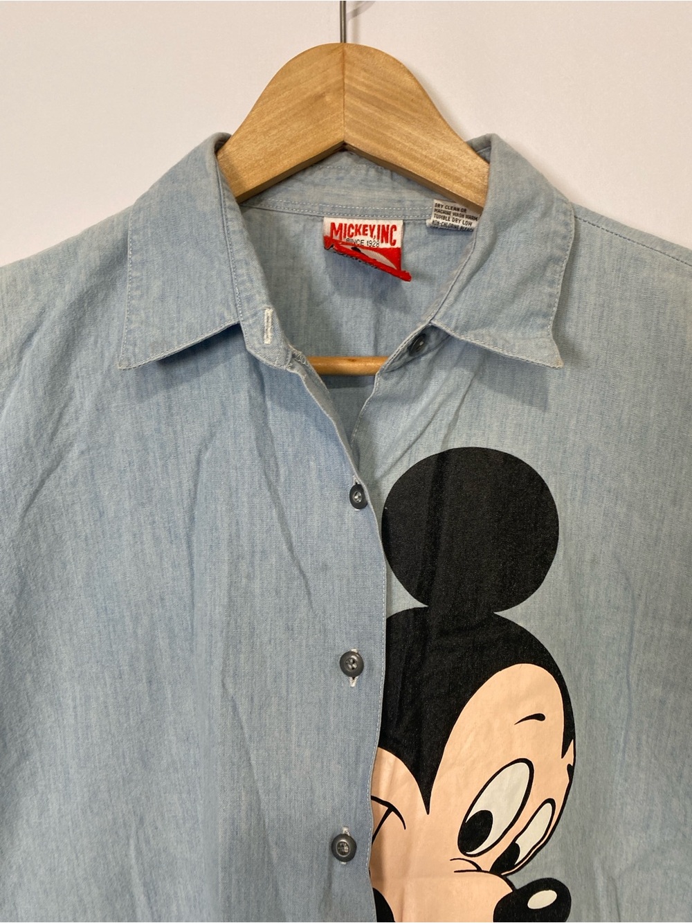 Vintage Disney Mickey Mouse Denim Cotton Sleeveless Button Up Shirt XL Y2K - Picture 2 of 8